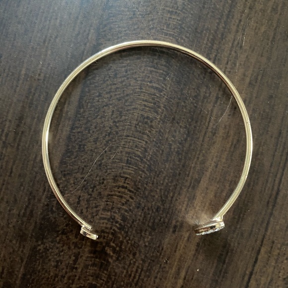 Heart Bracelet - Picture 2 of 5